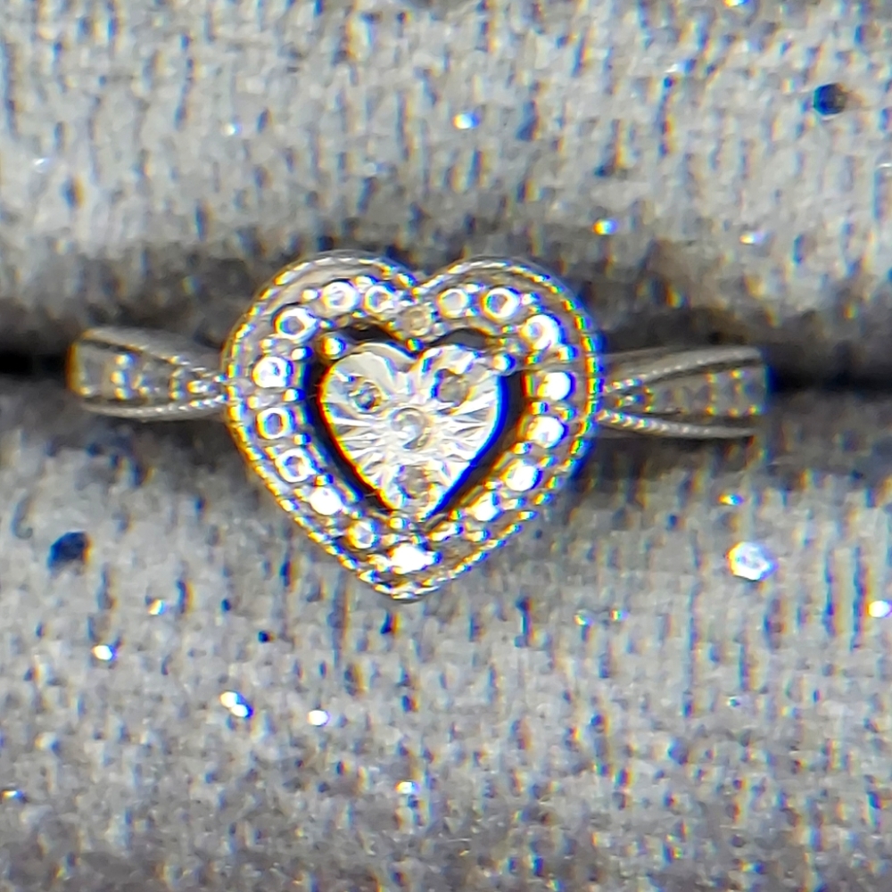 Diamond ring
